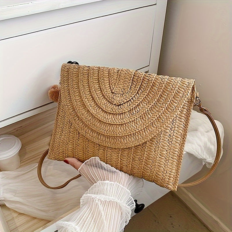 The Scallop Woven Clutch