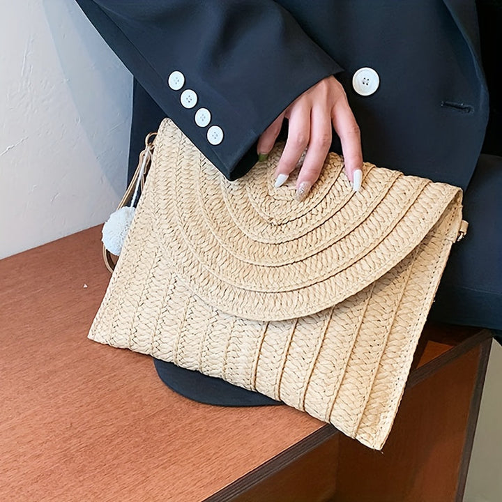 The Scallop Woven Clutch