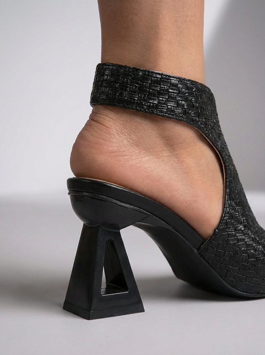 Graciela™ | Elegant Braided Geometric Heel Sandals